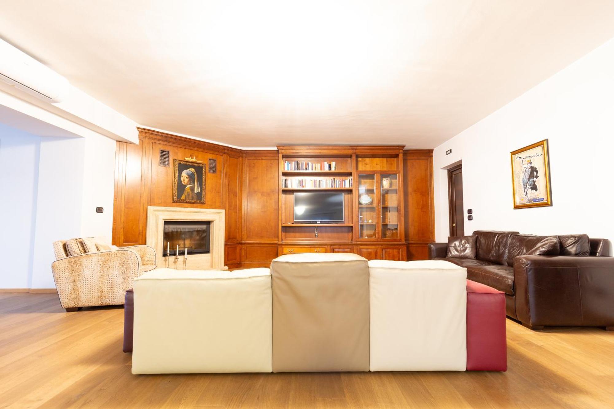 Villa Adige Luxury - M&M Holiday House Περούτζια Εξωτερικό φωτογραφία