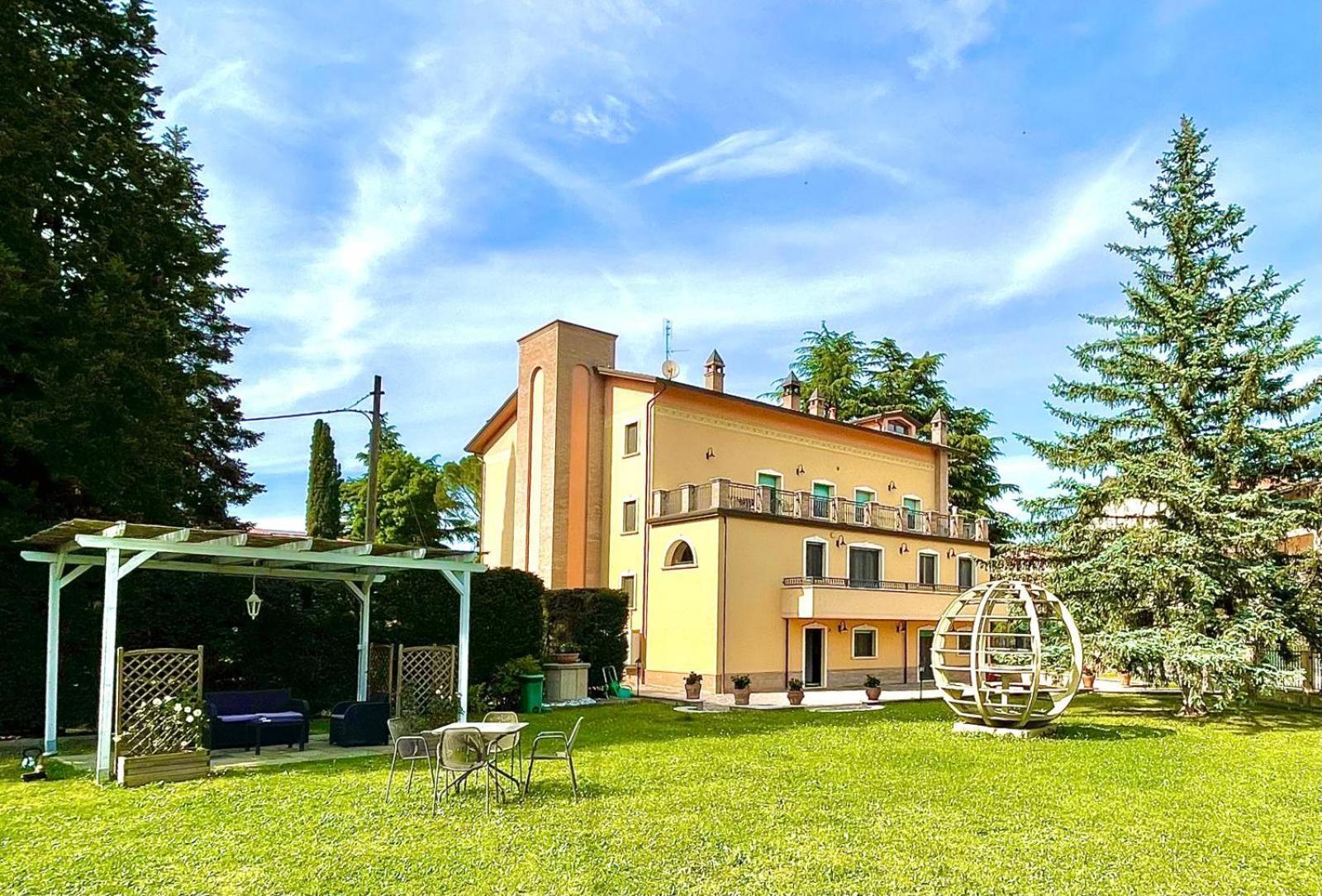Villa Adige Luxury - M&M Holiday House Περούτζια Εξωτερικό φωτογραφία